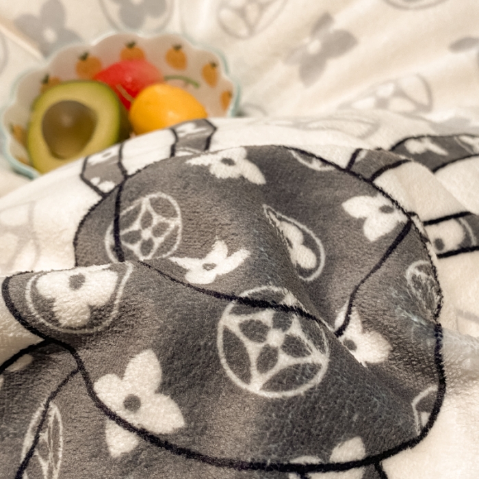 91家纺网 家纺一手货源 找家纺 大渔生活 2024新款牛奶绒印花系列四件套 兔先森