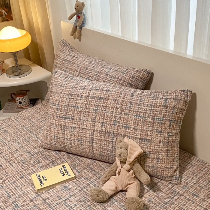 91家纺网 家纺一手货源 找家纺 大渔生活 2024新款牛奶绒印花系列四件套 小香思