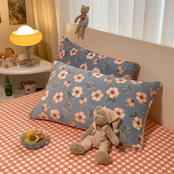 91家纺网 家纺一手货源 找家纺 大渔生活 2024新款牛奶绒印花系列四件套 悠悠花海