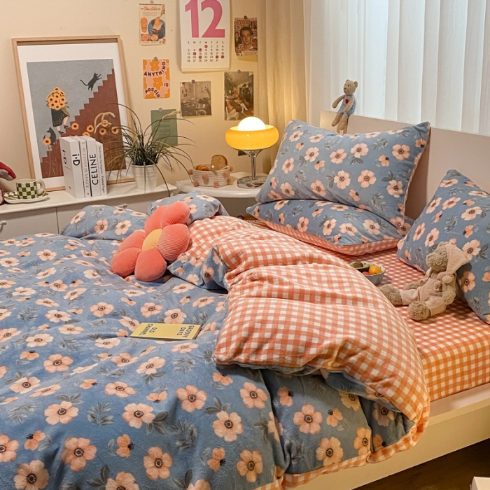 91家纺网 家纺一手货源 找家纺 大渔生活 2024新款牛奶绒印花系列四件套 悠悠花海