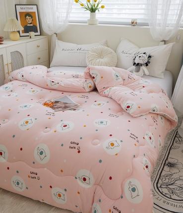 91家纺网 家纺一手货源 找家纺 畅畅A类母婴级数码印花针织棉牛奶蛋白大豆冬被春秋被 佩尼小象