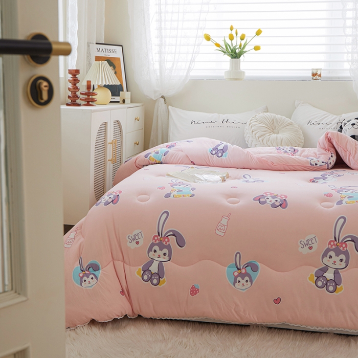 91家纺网 家纺一手货源 找家纺 畅畅A类母婴级数码印花针织棉牛奶蛋白大豆冬被春秋被 布兰兔