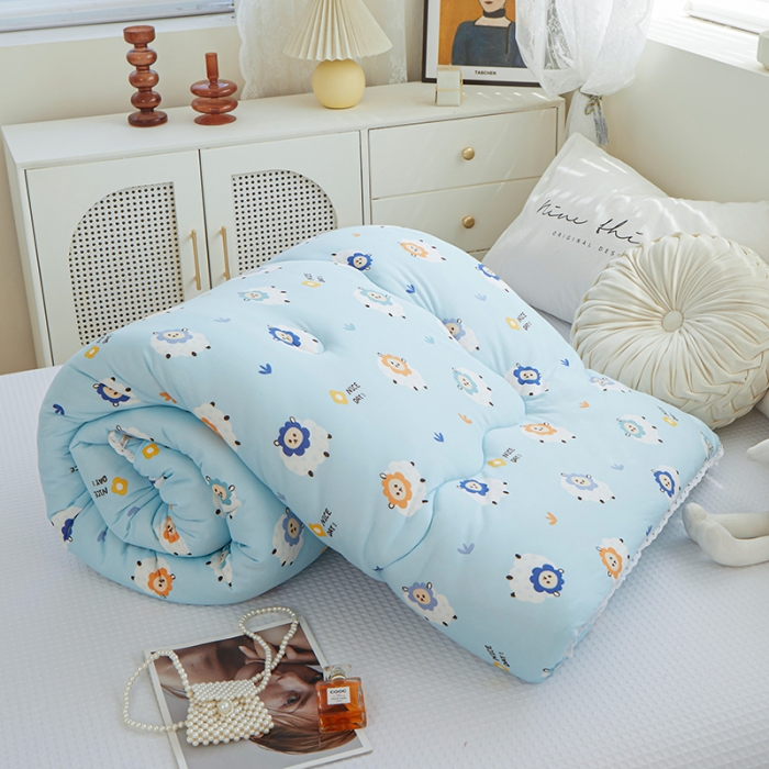 91家纺网 家纺一手货源 找家纺 畅畅A类母婴级数码印花针织棉牛奶蛋白大豆冬被春秋被 小绵羊