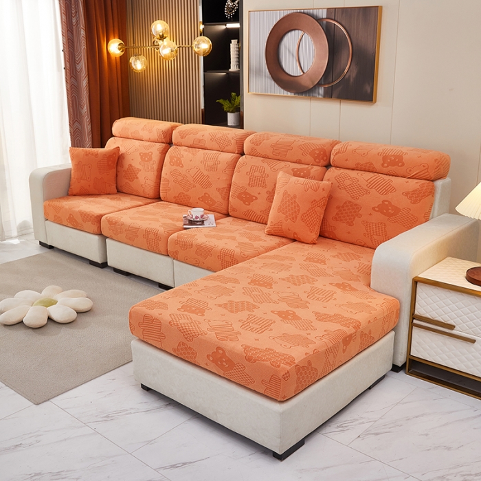 91家纺网 家纺一手货源 找家纺 逐日沙发套 2023新款阳离子雕花沙发套 饼干熊 桔黄