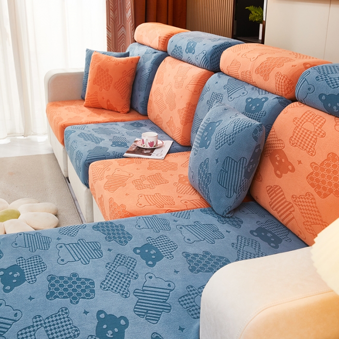 91家纺网 家纺一手货源 找家纺 逐日沙发套 2023新款阳离子雕花沙发套 饼干熊 拼色1