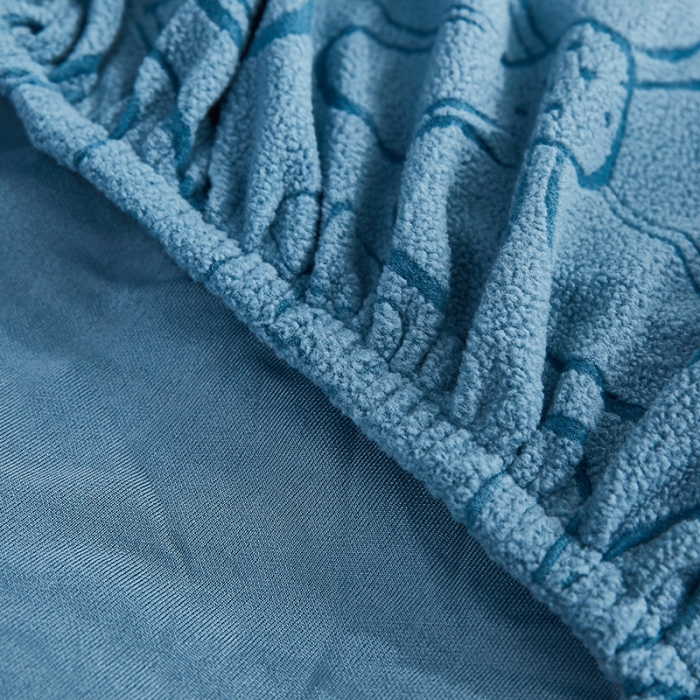 91家纺网 家纺一手货源 找家纺 逐日沙发套 2023新款阳离子雕花沙发套 太阳花 蓝灰