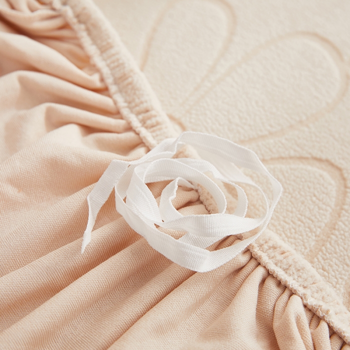 91家纺网 家纺一手货源 找家纺 逐日沙发套 2023新款阳离子雕花沙发套 太阳花 米黄