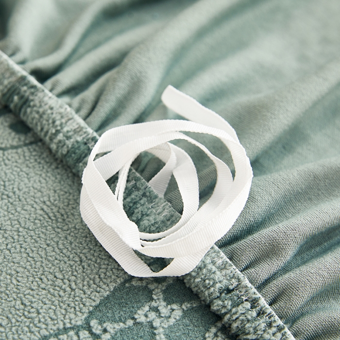 91家纺网 家纺一手货源 找家纺 逐日沙发套 2023新款阳离子雕花沙发套 饼干熊 豆绿