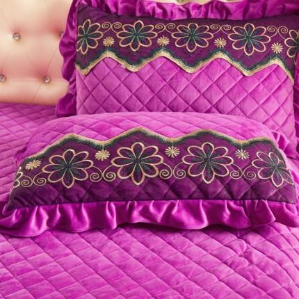 91家纺网 家纺一手货源 找家纺 家之硕 2022水晶绒夹棉床裙三件套一对枕套魅力紫