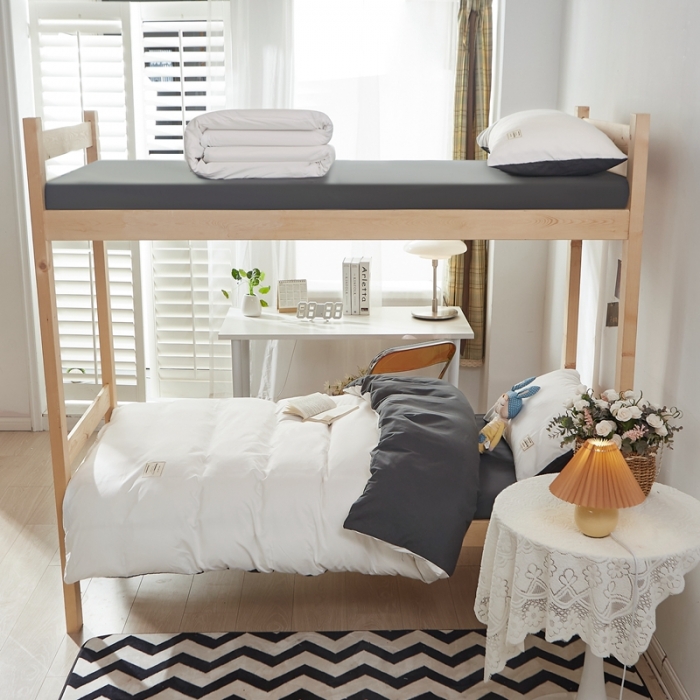 91家纺网 家纺一手货源 找家纺 水墨江南 2022新款学生三件套 白+灰