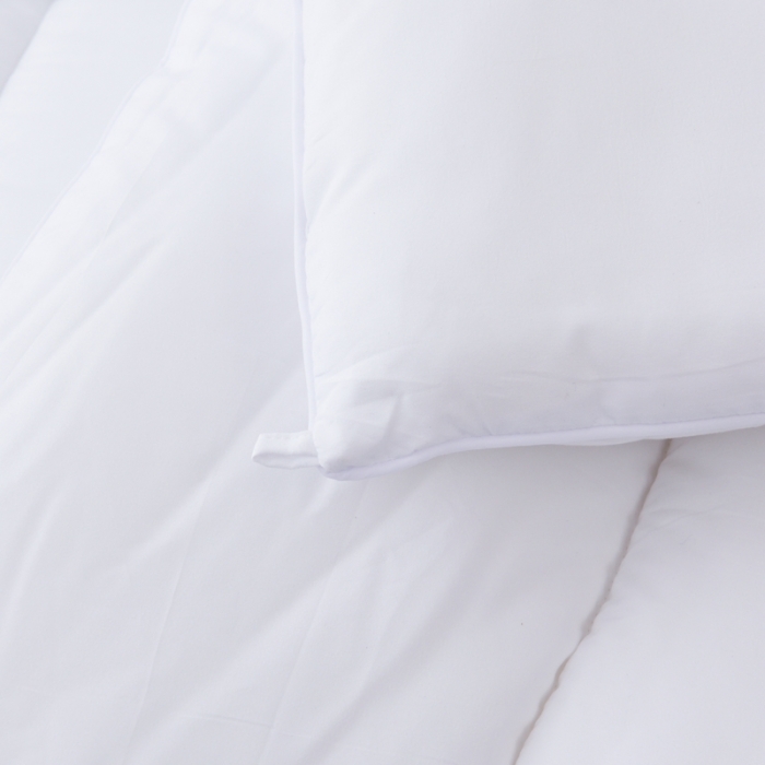 91家纺网 家纺一手货源 找家纺 德芙2023纯色简约酒店风被芯整张羽丝棉春秋被保暖冬被 白色