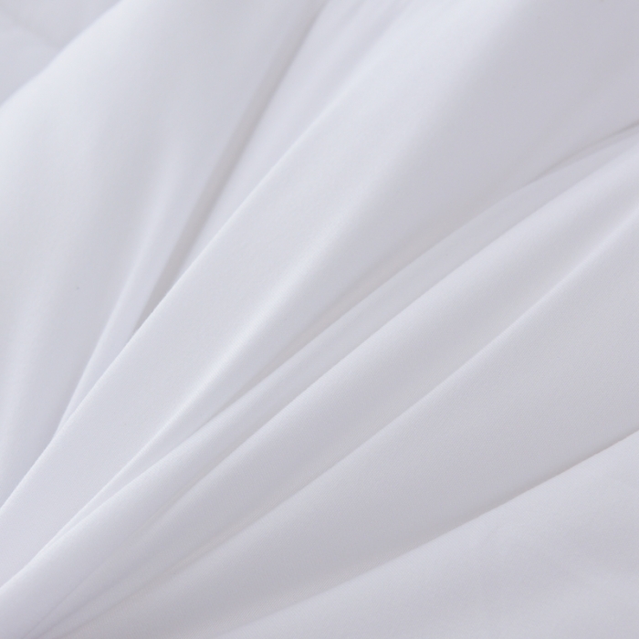 91家纺网 家纺一手货源 找家纺 德芙2023纯色简约酒店风被芯整张羽丝棉春秋被保暖冬被 白色