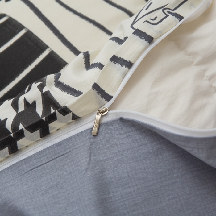 91家纺网 家纺一手货源 找家纺 黑马家居新款全棉印花喷气12868套件-单被套雅卉