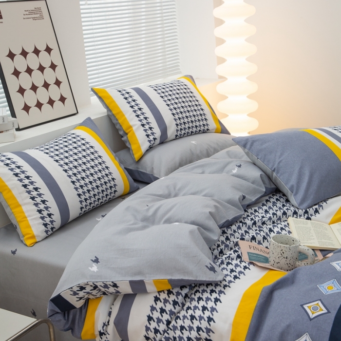 91家纺网 家纺一手货源 找家纺 黑马家居新款全棉印花喷气12868套件-单被套幽雅