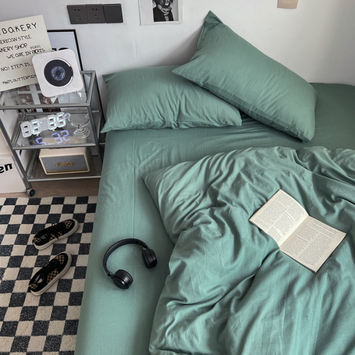 91家纺网 家纺一手货源 找家纺 优色良品 2023新款110克纯色超柔褶皱水洗棉四件套 暗夜绿