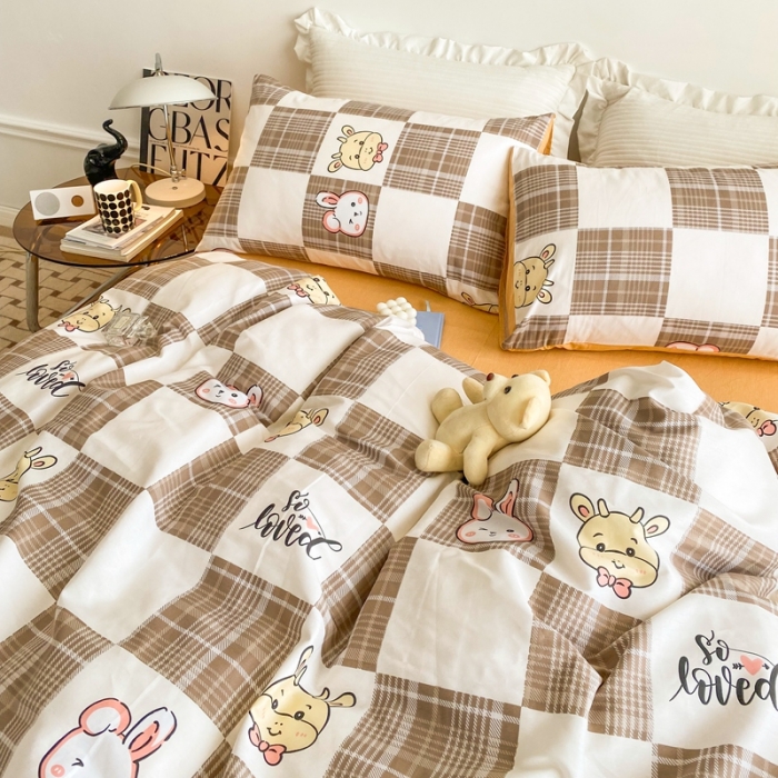 91家纺网 家纺一手货源 找家纺 黑马家居新款全棉印花喷气12868套件-单被套黑白配