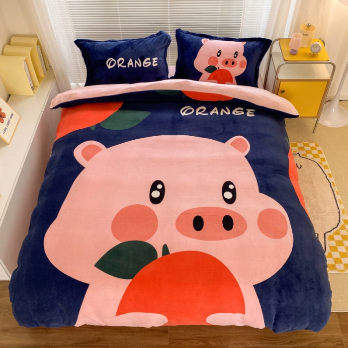 91家纺网 家纺一手货源 找家纺 慕尚 2022爆款大版高克重印花牛奶绒四件套 吃货猪