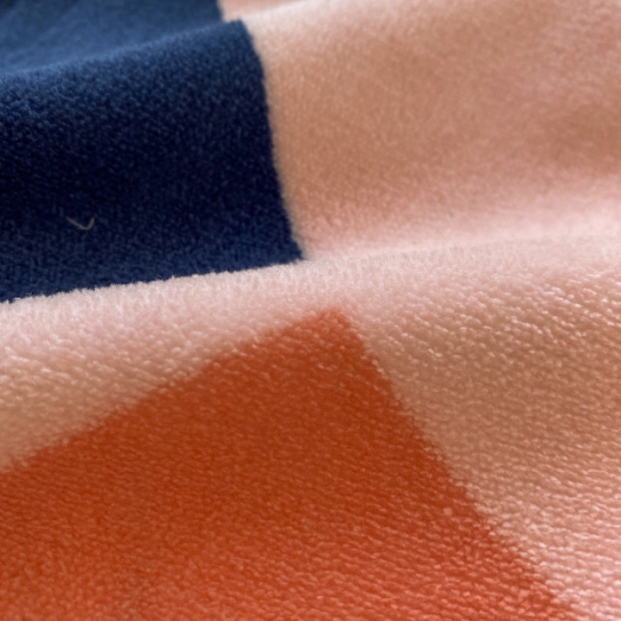 91家纺网 家纺一手货源 找家纺 慕尚 2022爆款大版高克重印花牛奶绒四件套 吃货猪