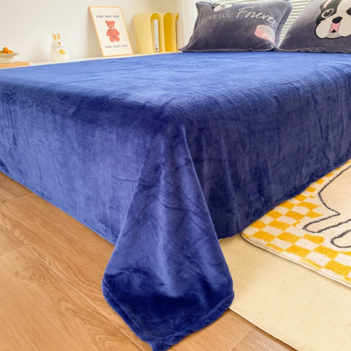 91家纺网 家纺一手货源 找家纺 慕尚 2022爆款大版高克重印花牛奶绒四件套 绅士狗