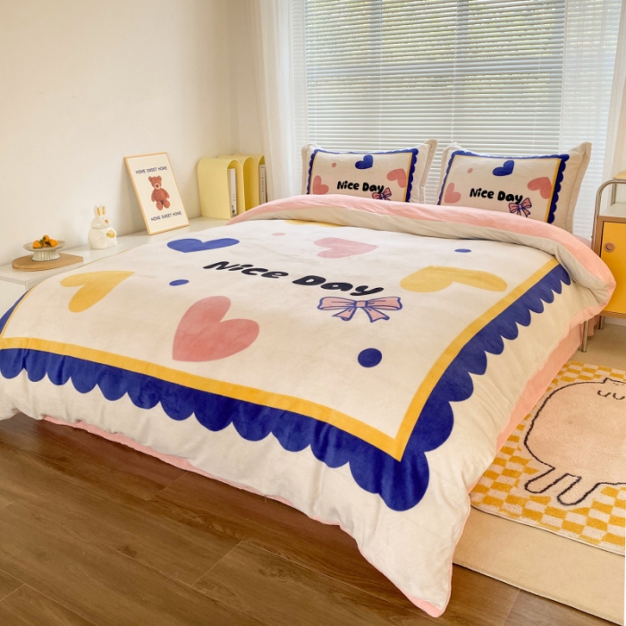 91家纺网 家纺一手货源 找家纺 慕尚 2022爆款大版高克重印花牛奶绒四件套 小爱心