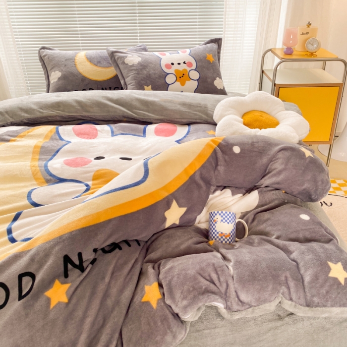 91家纺网 家纺一手货源 找家纺 慕尚 2022爆款大版高克重印花牛奶绒四件套 月亮兔