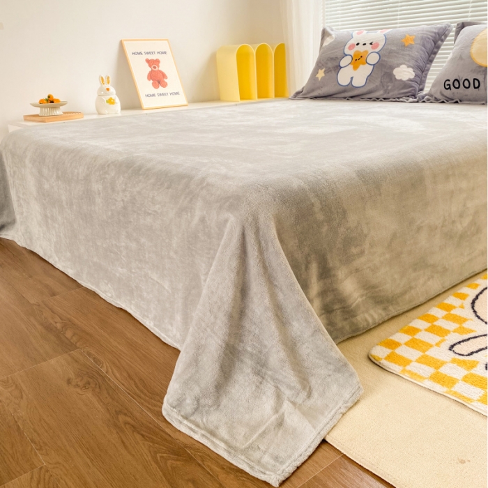 91家纺网 家纺一手货源 找家纺 慕尚 2022爆款大版高克重印花牛奶绒四件套 月亮兔