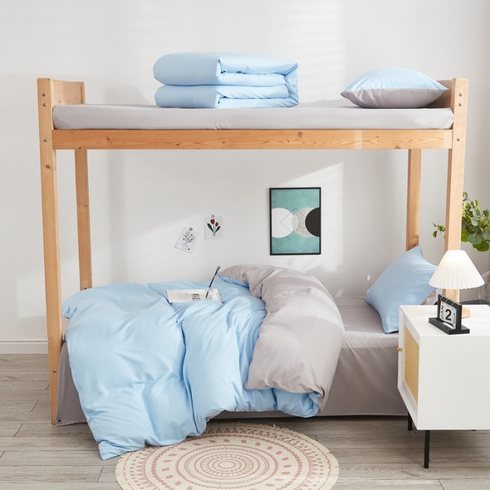 91家纺网 家纺一手货源 找家纺 啊雅家居 新款ins学生宿舍双拼纯色磨毛三件套 天空兰加浅灰