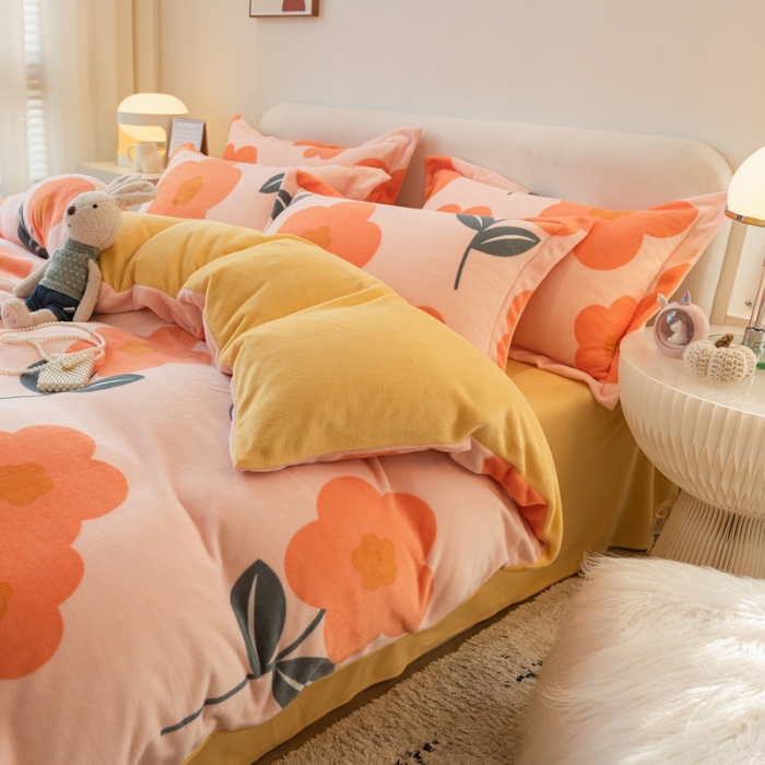 91家纺网 家纺一手货源 找家纺 丝羽坊2022专版花型直播供货双面牛奶绒印花四件套被套 新图二冬日暖阳