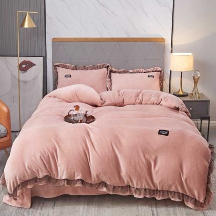 91家纺网 家纺一手货源 找家纺 （总）绣女坊2023新款韩版花边床裙款牛奶绒宝宝绒四件套