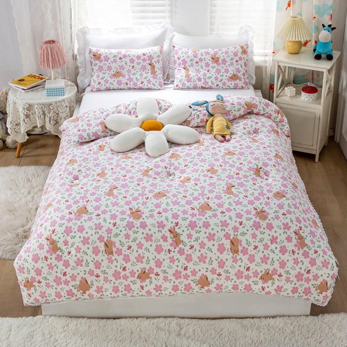 91家纺网 家纺一手货源 找家纺 天瑜家纺2023新款A类针织棉冬被儿童冬被 花草兔子