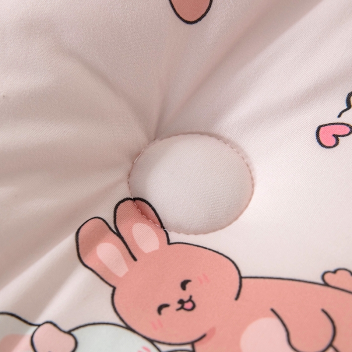 91家纺网 家纺一手货源 找家纺 天瑜家纺2023新款A类针织棉冬被儿童冬被 小兔子粉