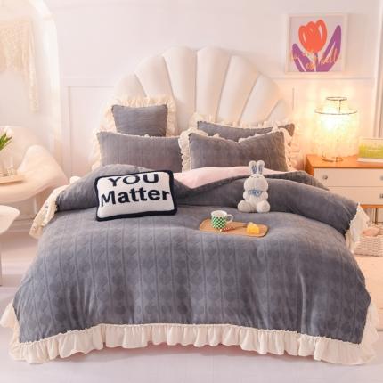 91家纺网 家纺一手货源 找家纺 （总）绒世界 2024秋冬韩版雕花牛奶绒四件套