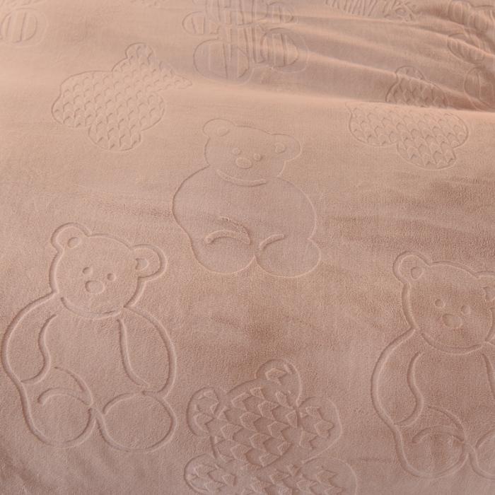 91家纺网 家纺一手货源 找家纺 （总）绒世界 2024秋冬韩版雕花牛奶绒四件套