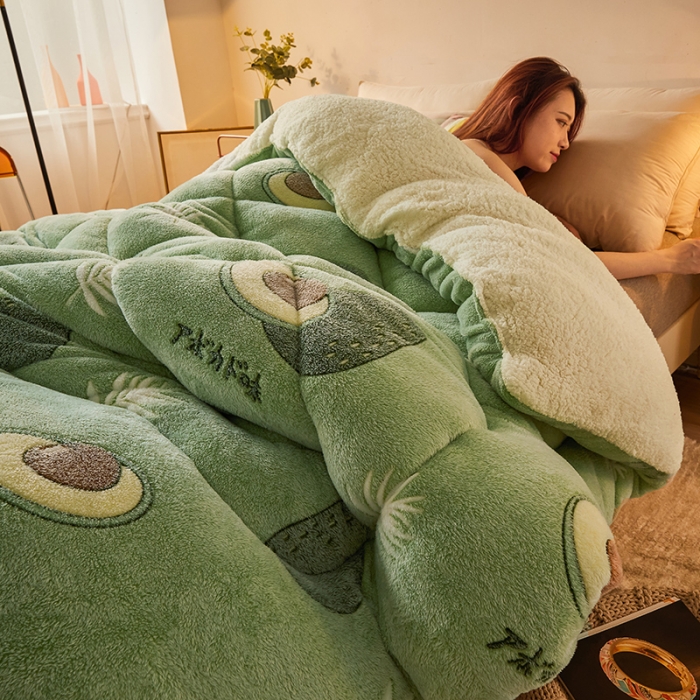 91家纺网 家纺一手货源 找家纺 梦初语 2022新款加厚保暖雪花绒加羊羔绒冬被 牛油果