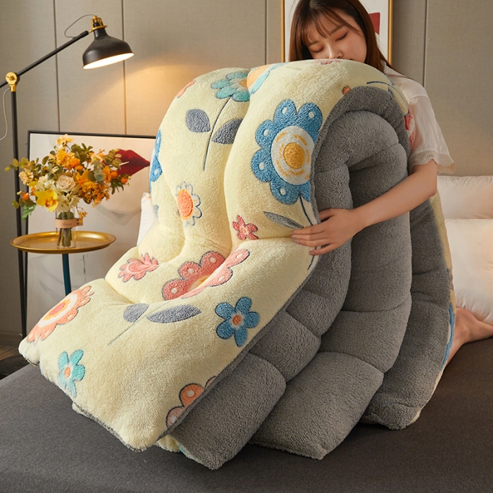 91家纺网 家纺一手货源 找家纺 梦初语 2022新款加厚保暖雪花绒加羊羔绒冬被 太阳花