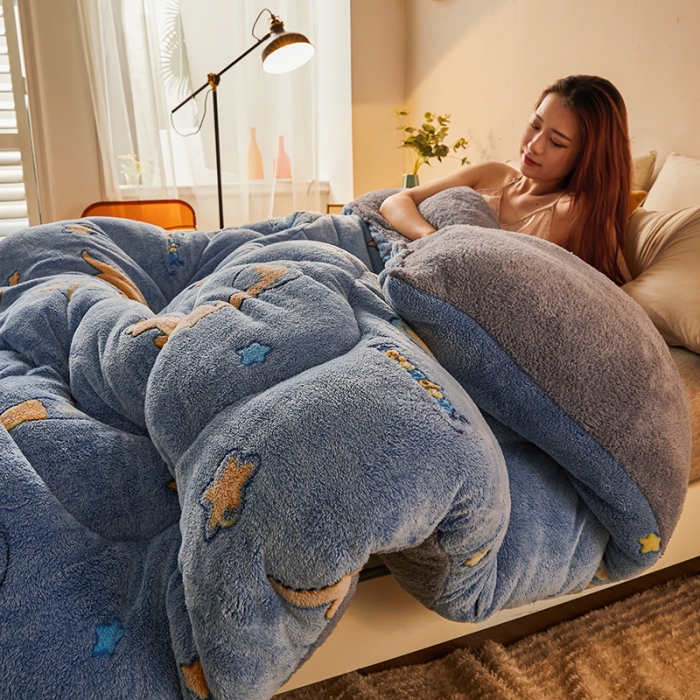 91家纺网 家纺一手货源 找家纺 梦初语 2022新款加厚保暖雪花绒加羊羔绒冬被 探险王国