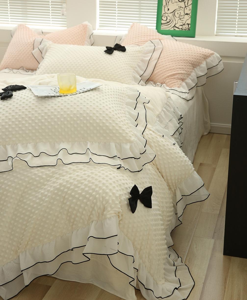 91家纺网 家纺一手货源 找家纺 （总）玛奇朵2022新款母婴级A类豆豆绒雪纺双层花边珍妮系列