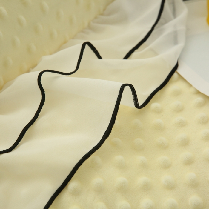 91家纺网 家纺一手货源 找家纺 玛奇朵2022新款母婴级A类豆豆绒雪纺双层花边珍妮系列珍妮黄