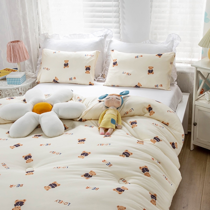 91家纺网 家纺一手货源 找家纺 天瑜家纺 2023新款A类针织棉冬被 lovely 熊