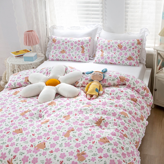 91家纺网 家纺一手货源 找家纺 天瑜家纺 2023新款A类针织棉冬被 花草兔子