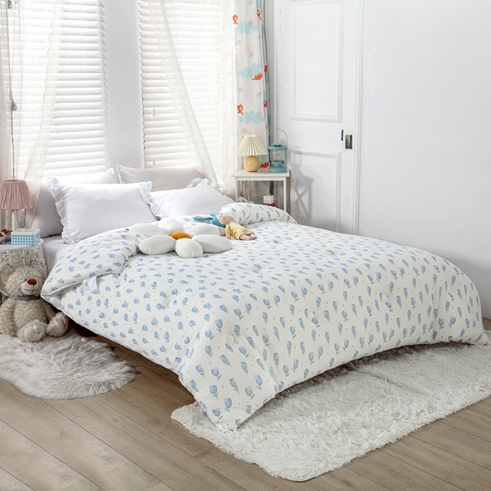 91家纺网 家纺一手货源 找家纺 天瑜家纺 2023新款A类针织棉冬被 花蕾白