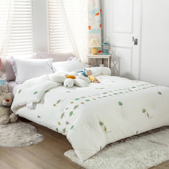 91家纺网 家纺一手货源 找家纺 天瑜家纺 2023新款A类针织棉冬被 小树白