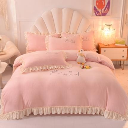 绒世界 2024秋冬韩版牛奶绒绣花四件套 邂逅-蜜桃粉