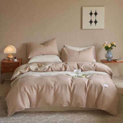 91家纺网 家纺一手货源 找家纺 时光里 2022新款60支纯棉华夫格系列四件套 卡其拼杏仁