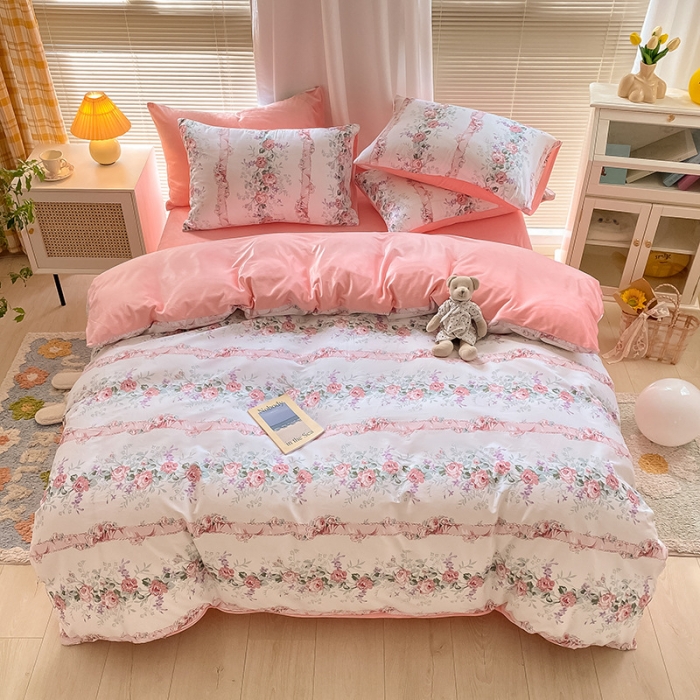 91家纺网 家纺一手货源 找家纺 雅居纺 2022新款棉绒四件套 粉色花语