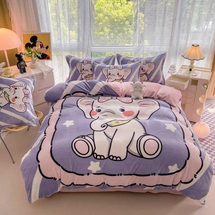 91家纺网 家纺一手货源 找家纺 塔塔 2025新款高克重大版印花牛奶绒四件套 小粉象