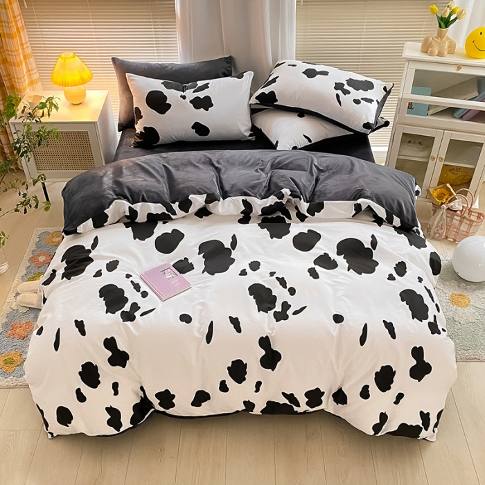 91家纺网 家纺一手货源 找家纺 雅居纺 2022新款棉绒四件套 奶牛