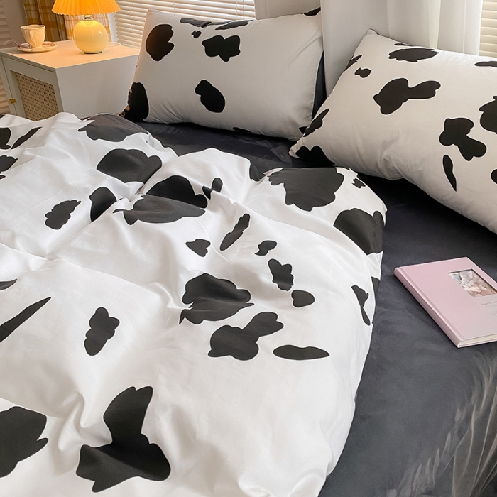 91家纺网 家纺一手货源 找家纺 雅居纺 2022新款棉绒四件套 奶牛