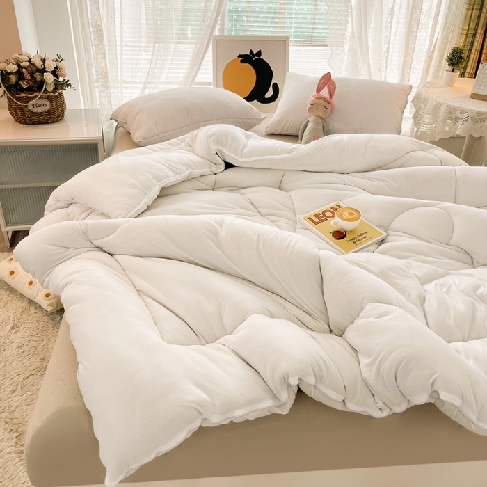 91家纺网 家纺一手货源 找家纺 梦初语 2022年A类针织棉大豆纤维冬被 浩瀚白