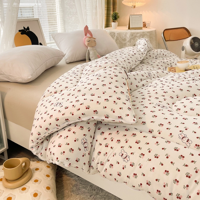 91家纺网 家纺一手货源 找家纺 梦初语 2022年A类针织棉大豆纤维冬被 兔子樱桃